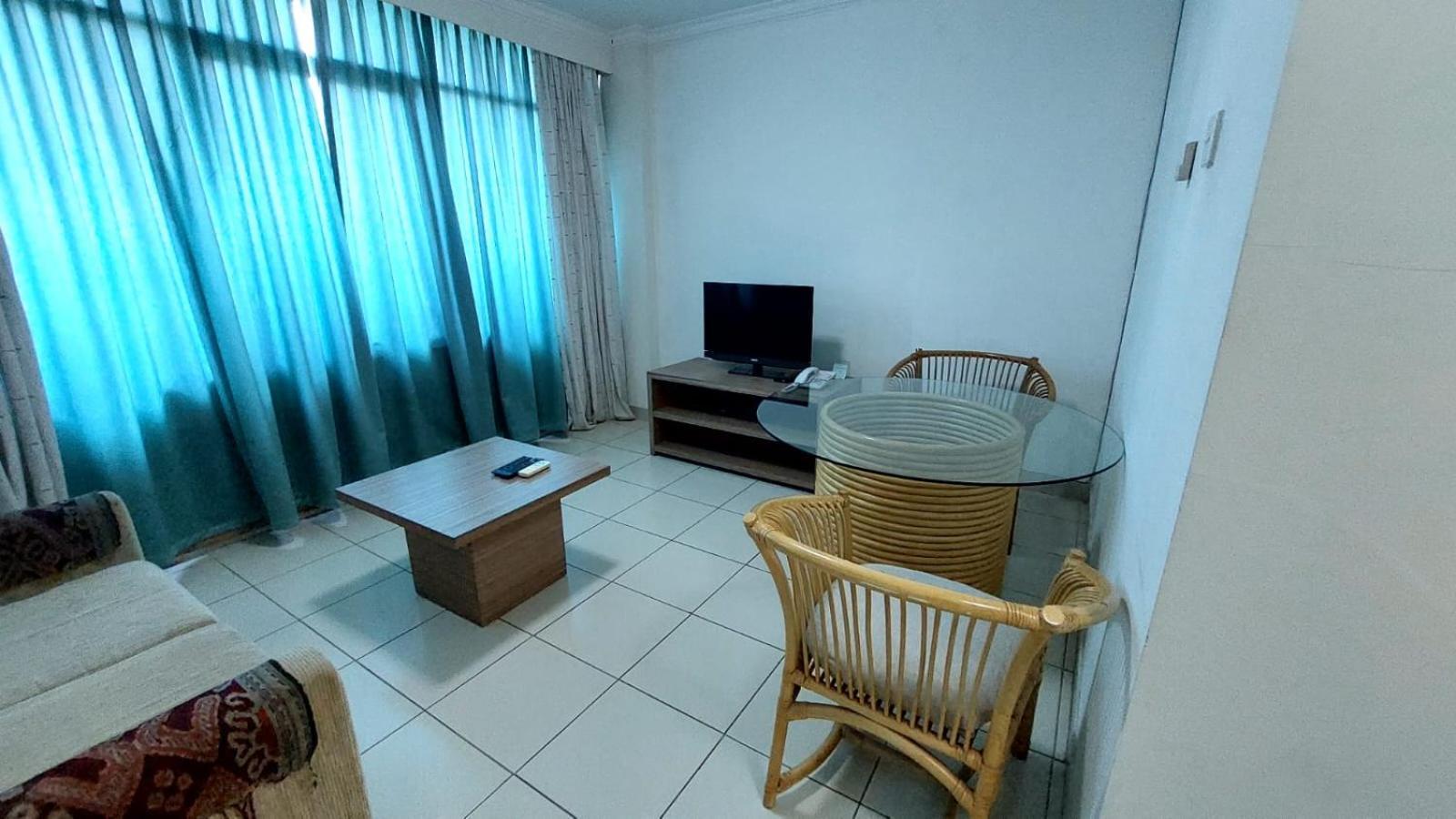 Apartemen Senayan Jakarta Luaran gambar